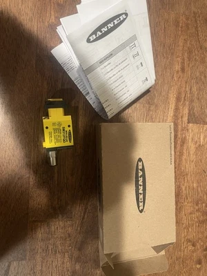 Banner SM312FQD Photoelectric Sensor (26836) Free Shipping USA Seller New In Box - Image 1 of 2