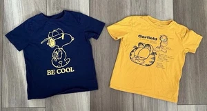 Lot Of 2 GAP Kids Boys Size S Graphic Snoopy & Garfield Short Sleeve T-Shirts - Picture 1 of 5