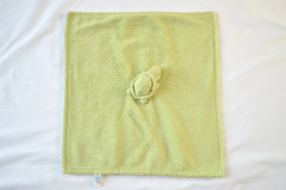Manta pulgar Pottery Barn Kids TURTLE verde felpa cara emb 13,25" x 14" Lovey Foto 1 de 3