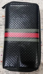 Portafoglio in contanti Haute Shore nuovo senza etichette nero $47 - Foto 1 di 4