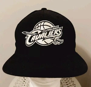 Cleveland Cavaliers Mitchell & Ness Snapback Black NBA White Logo - Picture 1 of 12