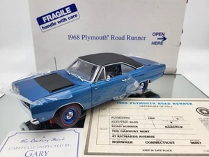 DANBURY MINT 1968 PLYMOUTH ROADRUNNER **RARE/FLAWLESS/TITLE/BOX KEPT/IMMACULATE - Picture 1 of 24