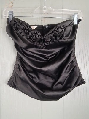 Charlotte Russe Y2K Bustier Sexy Espartilho Renda Top Pequeno Preto Rosas Slim Fit Gótico - Imagem 1 de 4