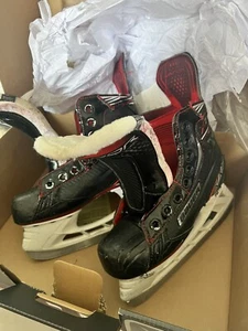 Bauer Vapor X2.7 Hockey Skates Junior Size US 2.5 D - Picture 1 of 14
