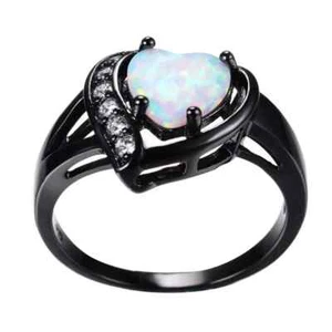 Beautiful Sparkling White Heart Shape Opalite Ring Size 9.  FREE SHIP IN THE USA - Picture 1 of 2