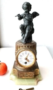 Antique French Bronze and Spelter Musician Cherub Mantel Clock w Onyx Base 19th - Picture 1 of 12