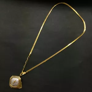 Yves Saint Laurent YSL Logo Rhinestone Gold Tone Pendant Necklace/2BC0576 - Imagen 1 de 8