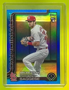 Aggiornamento Topps 2025 Thomas Saggese Blue Holo Foil /150 #US21 RC Rookie Debutto - Foto 1 di 2