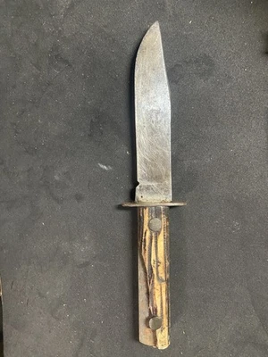 Cuchillo de hoja fija Utica, Sportsman, EE. UU., 8 3/4", mango Delrin, funda de cuero Foto 1 de 4