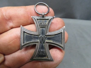 WWI IMPERIAL GERMAN IRON CROSS 2ND CLASS-ORIGINAL-RING MARKED - Picture 1 of 5