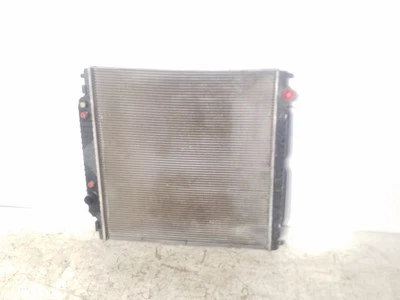 Radiador 6,0 L | Se adapta a Ford F250 F350 2005-2007 Foto 1 de 4