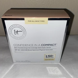 IT COSMETICS Confidence in a Compact MEDIUM Solid Serum Foundation Neu im Karton - Bild 1 von 5