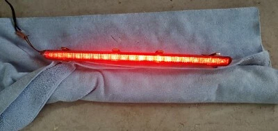 2001-2004 Mercedes C230 C240 C320 C32 AMG Third Brake Light 203-820-01-56 OEM - Image 1 of 4