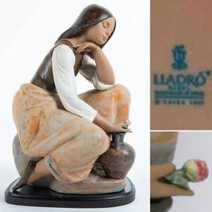 VINTAGE 15"" LLADRO NEO KLASSISCHER WASSERTRÄGER ROSE LIEBESFIGUR PORZELLAN VERPACKT - Bild 1 von 21