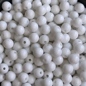 100X Round White Beads 8mm Smooth Resin Jewellery Making Craft Bead - Picture 1 of 6