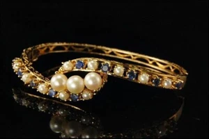Round Cut Simulated Pearl Women's Wedding Bangle Bracelet 14K Yellow Gold Plated - Picture 1 of 8