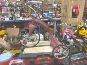 Antique Tricycle, I think it is a Sky Skipper but there is no name. - Picture 1 of 5