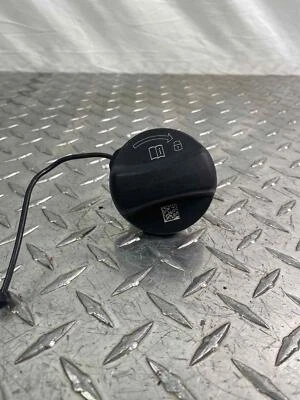 13-19 MINI COOPER F54-F57 TAPA GASOLINA COMBUSTIBLE 16117482903 OEM Foto 1 de 4