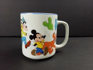 Vintage Disney MICKEY MOUSE & FRIENDS All Around Graphics Ceramic 6oz Coffee Mug - Picture 1 of 7