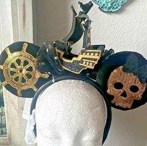 !Disney Minnie Mouse Ears The Main Attraction Pirates of Caribbean 2/12 - Picture 1 of 2