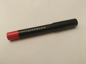 LiveGlam KissMe Lip Crayon BESO 1.8 ml NEW Live Glam Kiss Me - Picture 1 of 3