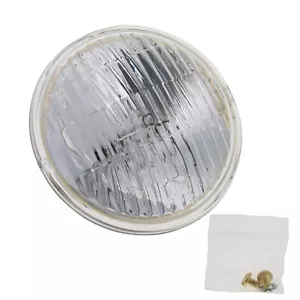 New Whelen Quartz Taxi Light P/N 34-0750707-00 - Amglo P/N Q5587 - Cessna 172 - Picture 1 of 3