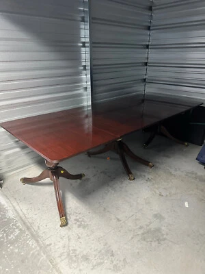 dining table, 6 chairs, 2 arm chairs, 2 leaves, custom pads, 2 tablecloths - Image 1 of 4