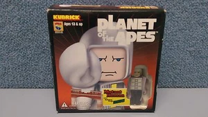Kubrick - Planeta de los Simios - Mutant Human con Subway Set - Imagen 1 de 2