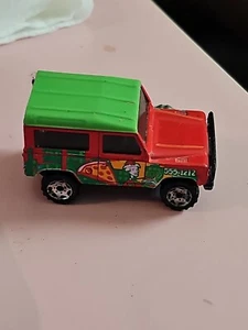 Matchbox Land Rover Ninety Red/ Green Roof Pizza 1987 1/64 - Picture 1 of 13