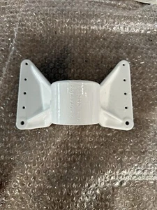 0543013-1 (Cast: 0543013-497) Cessna 182 Upper Nose Gear Fitting - Picture 1 of 3