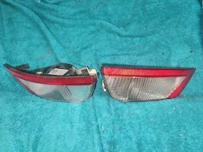 PAR DE LUCES REFLECTORES TRASEROS DERECHO IZQUIERDO APTO PARA FORD ECOSPORT 2018-2021 Foto 1 de 2