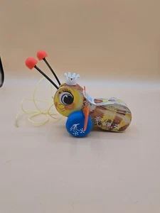 1960's Fisher Price Queen Buzzy Bee 444 Wooden Pull Toy - Picture 1 of 6