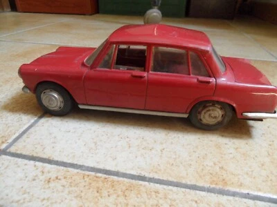 JOUSTRA SIMCA 1500 A FRICTION FONCTIONNE T B ETAT ANNEES 60/65 - Photo 1/4