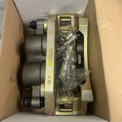 Pinza de freno delantera derecha con soporte 04-06 Ford E-150 Club Wagon Econoline F4 Foto 1 de 2