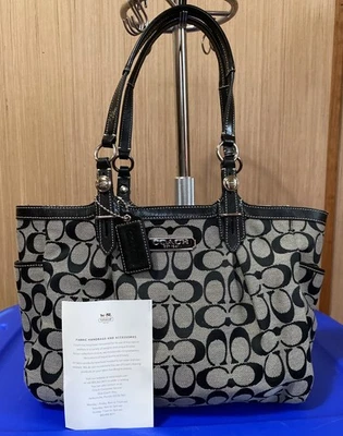 COACH SIGNATURE CANVAS LEATHER TOTE BAG BLACK GRAY VERY GOOD CONDITION F15146 - Image 1 of 4