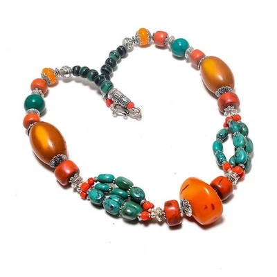 Collana con pietre preziose in malachite turchese ambra gioielli fatti a... - Immagine 1 di 4