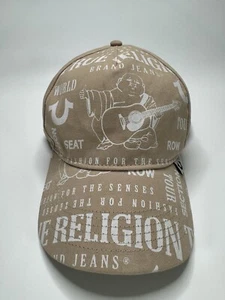 True Religion bedruckte Logo Mütze/Kappe Buddha khaki/sand Strapback Einheitsgröße neu mit Etikett - Bild 1 von 7