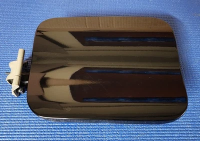 Subaru Impreza WRX 2002-2007 sedán tapa de gasolina puerta de combustible obsidiana negro perla OEM Foto 1 de 3