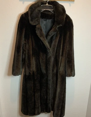 Abrigo de piel sintética vintage Tissavel Francia 42" largo suave hecho en EE. UU. manga larga talla 8/10 Foto 1 de 4