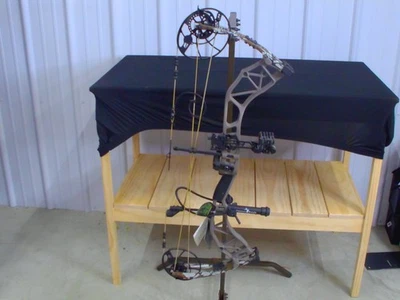 Bear Legend XR RH 70 W/Site & Whisker Biscuit - Compound Bow - NWT - Image 1 of 4