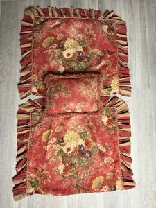 Vintage Kohlrose & gestreifte gekräuselte Euro Shams + 1 Fransen Akzent Kissen rot  - Bild 1 von 7