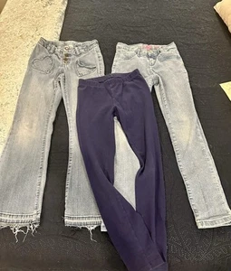 Sz 8 Girls lot of 3 Jeans/Legging Flare, and Skinny Various Brands - Picture 1 of 3