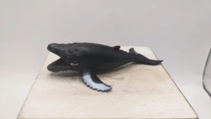 Retro 2011 Toys R Us Animal Planet Humpback Whale Plastic 3.5" Figure / Figurine - Picture 1 of 6