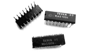 Controlador MAS1008 (1051ХЛ1 / КР1051ХЛ1) para números de matriz 7x9 IC (2 piezas) - Imagen 1 de 3