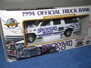 BRICKYARD 400 1994 CAMION BANCA UFFICIALE CHEVROLET SUBURBAN 1:25 BROOKFIELD - Foto 1 di 6