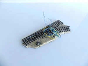 MARKLIN 5119 VOIE M AIGUILLAGE A DROITE ELECTRIQUE - Picture 1 of 1