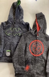 Lot Of 2 Toddler Kids Boys Batman & Spiderman Sweatshirt Hoodie - Size 5 - Picture 1 of 10