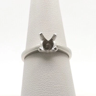 Platinum Engagement Ring Mounting Setting Round Gemstone Diamond - Image 1 of 4