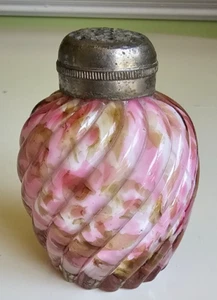 EAPG Victorian Glass Salt Pepper Shaker Ribbed Swirl Pink Amber Cased Spatter - Picture 1 of 24