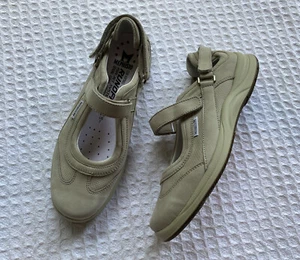 MEPHISTO Runoff LILOU Perfore Mary Janes Adjustable Strap Walking Shoes Flats 7 - Picture 1 of 9